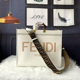 Picture of Fendi Lady Handbags _SKUfw152931702fw